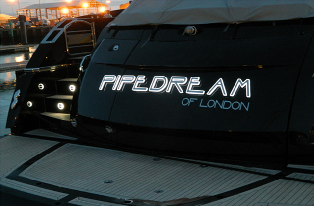 Pipedream illuminated yacht sign