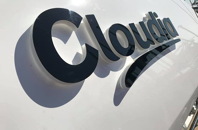 Cloudia Yacht Sign